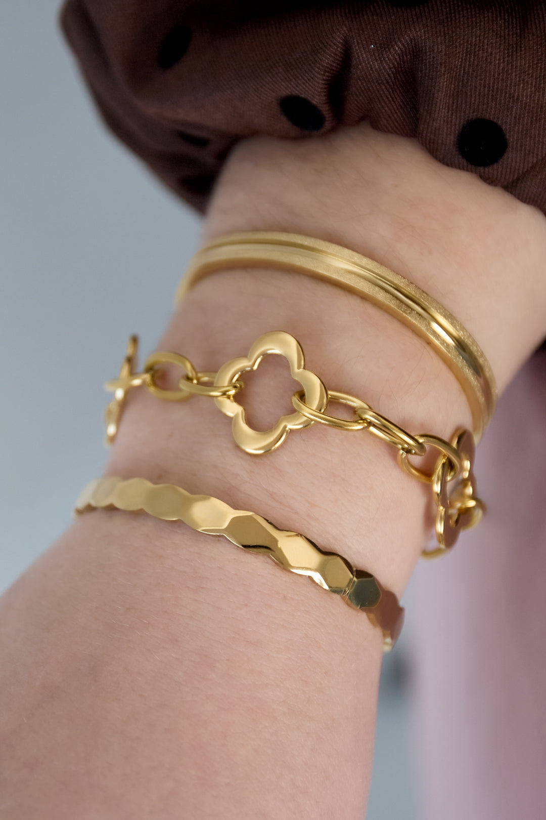Bangle armband met onregelmatige vorm