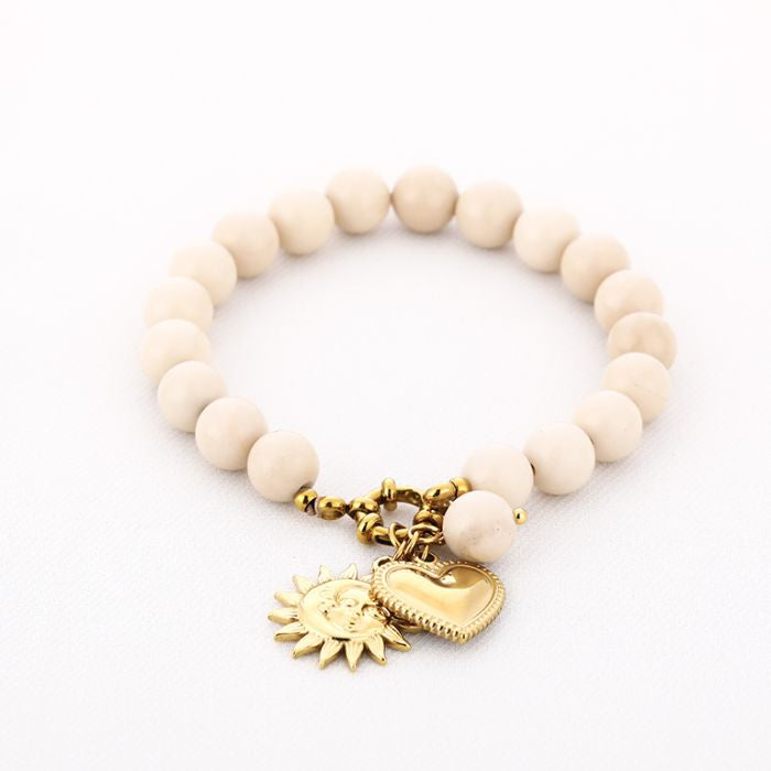 Kralen armband met bedels