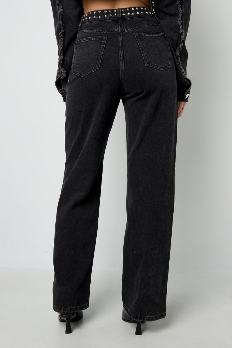 Studs-jeans