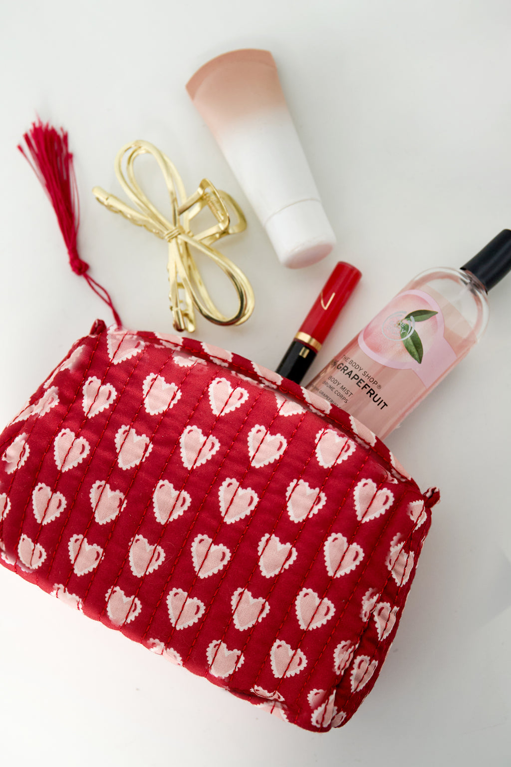 Heartsy make-uptas medium
