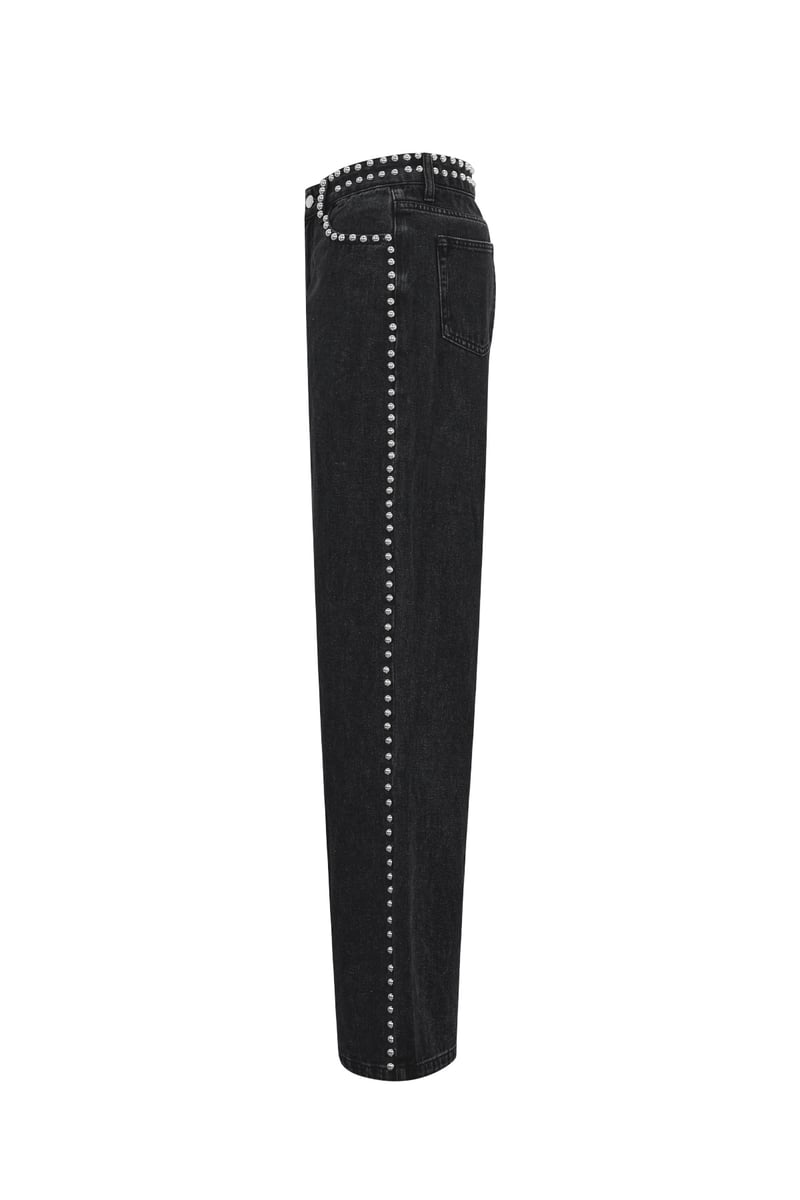 Studs-jeans